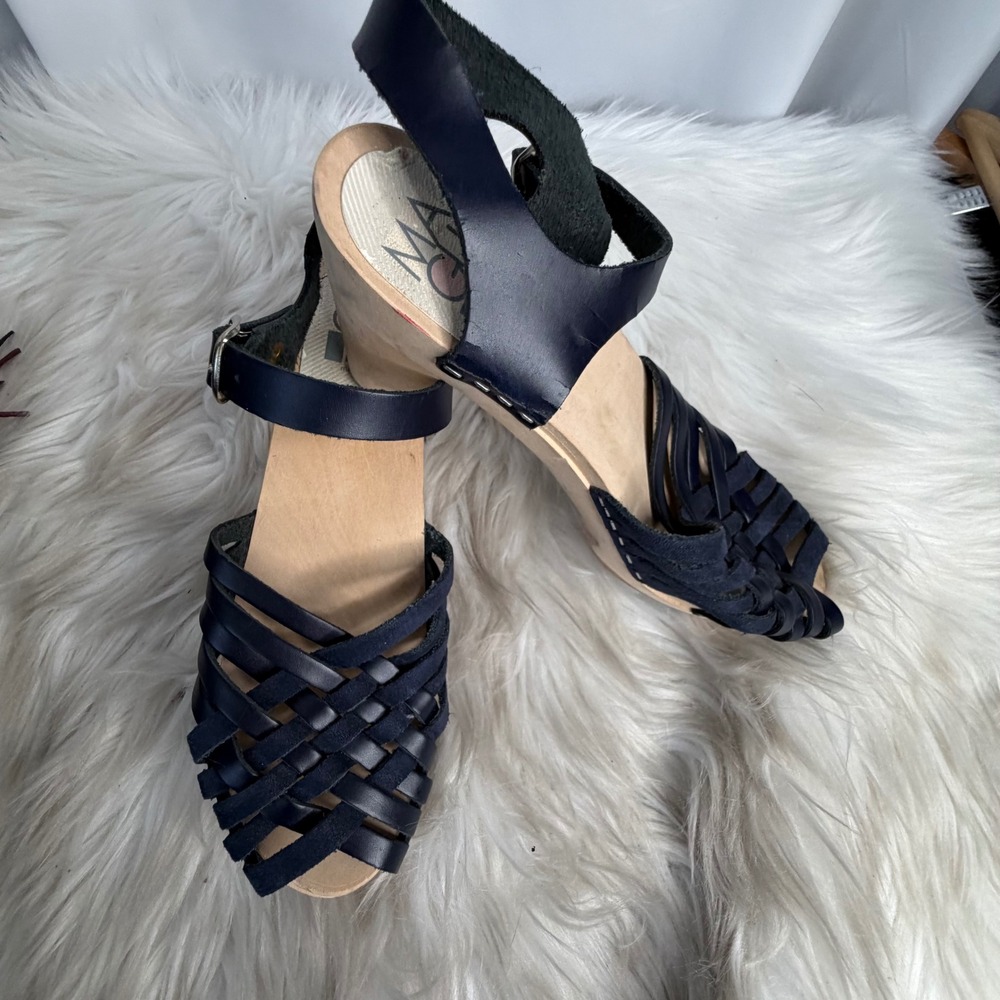 Maguba Rio Navy Blue Leather Woven Clog Sandals Wood Block Heel Size 38 - Picture 2 of 7